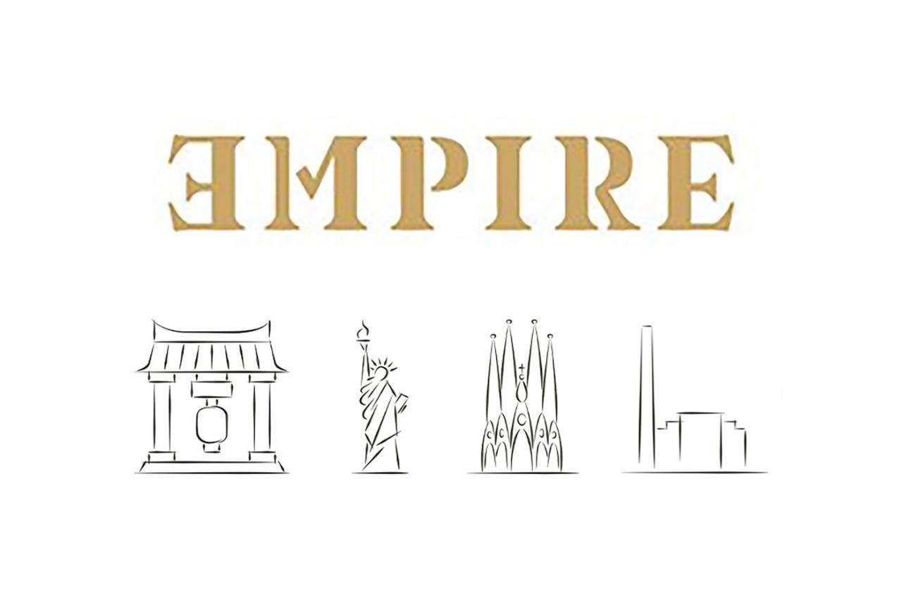Empire - Casa Vacanze Modena Bagian luar foto